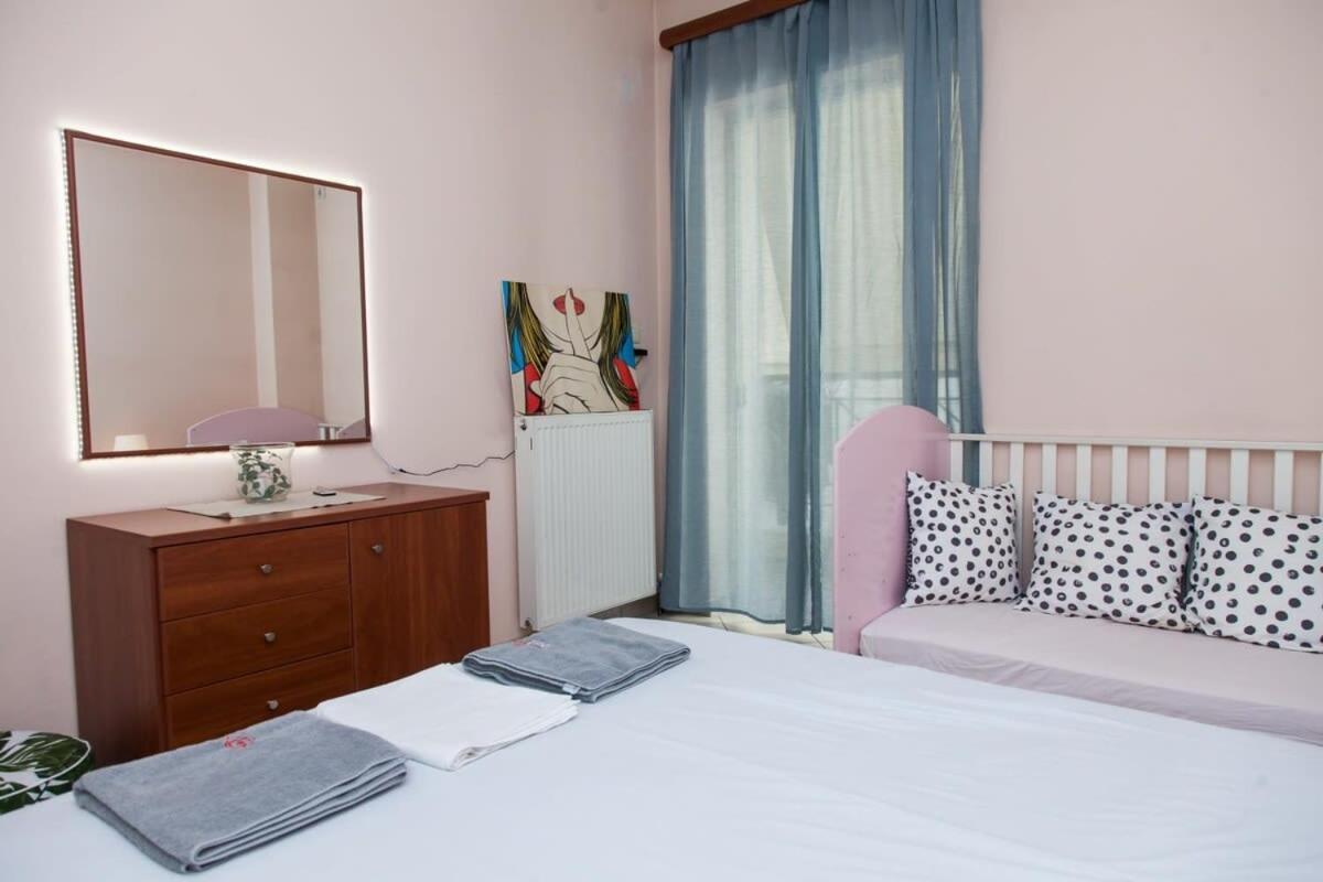 Lovely Apt In Peristeri Atina Dış mekan fotoğraf