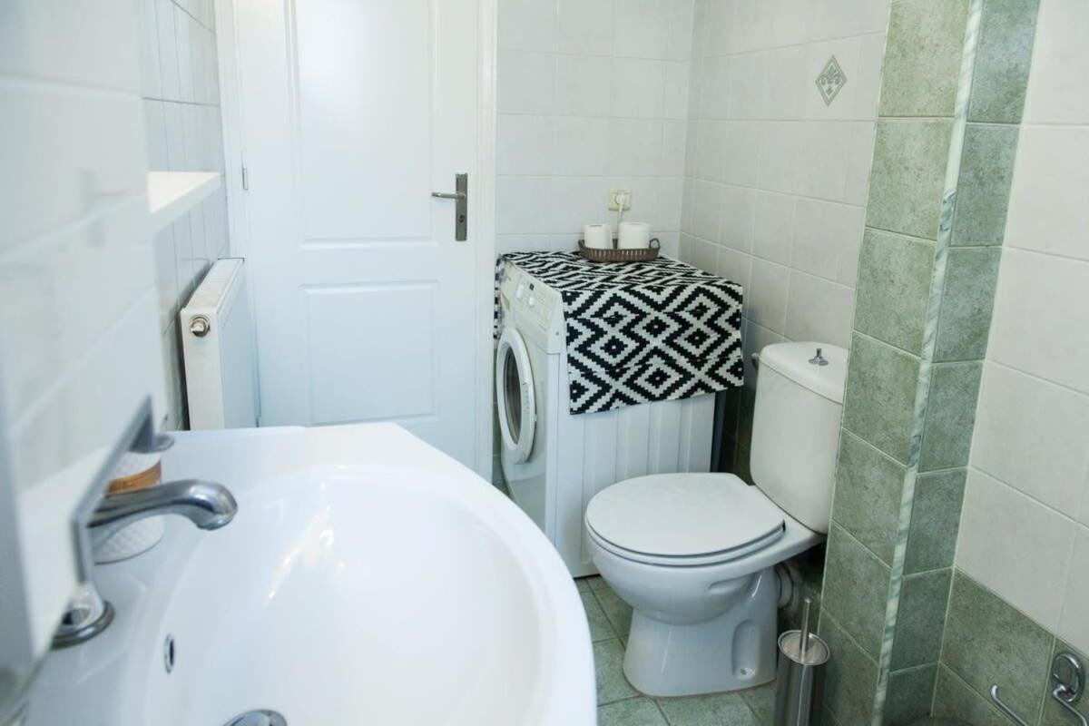 Lovely Apt In Peristeri Atina Dış mekan fotoğraf